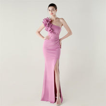 Load image into Gallery viewer, One Shoulder Craft Wave the Craft of Design Gross Satin High Slit Sexy Evening Dress Dinner Party Wedding Social Networking