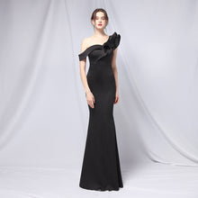Load image into Gallery viewer, off-Shoulder Banquet Evening Dress Maxi Party Long Elegant Slim Sexy Fishtail Dress Formal Gown