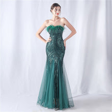 Load image into Gallery viewer, Ostrich Feather Positioning Floral Cutting Wedding Annual Meeting Tube Top Sequin Gauze Evening Dress