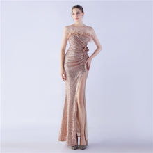 Load image into Gallery viewer, Ostrich Hair Craft Floral Wedding Annual Meeting High End Evening Dress