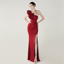 Load image into Gallery viewer, One Shoulder Craft Wave the Craft of Design Gross Satin High Slit Sexy Evening Dress Dinner Party Wedding Social Networking