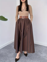 Load image into Gallery viewer, Hepburn French Black Long Sleeve Dress Early Autumn Wear V neck Dress