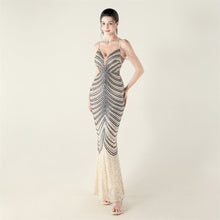 Load image into Gallery viewer, Deep V Plunge neck Wave Gradient Sequin Evening Dress Positioning Floral Cutting Craft Beaded Cocktail Battle Gown