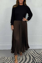 Load image into Gallery viewer, New Autumn Winter Women round Neck Top Sunken Stripe Pleated Dress
