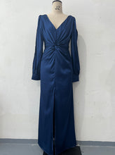 Load image into Gallery viewer, Summer Collar Solid Color Long Sleeve Slim Fit Slit Noble Dress