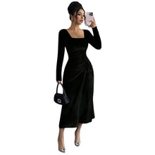 Load image into Gallery viewer, Black Velvet Dress Retro Square Collar Side Waist Pleated Slim Fit Inner Wear Autumn Winter High-Grade Dating Wear