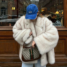Load image into Gallery viewer, Thickened Autumn Winter Fur Coat Fluffy Dyed Tip Fox Fur Fur Coat Women Loose Leather Fur Coat