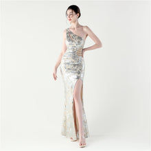 Load image into Gallery viewer, Sexy Slim Hip One Shoulder Diagonal Collar Sequin Gauze Evening Dress The Dinner Party