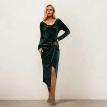 Load image into Gallery viewer, Women Dark Green Velvet Dress Christmas Autumn Winter Swing Collar Long Sleeve Slit Waist Cocktail Dress