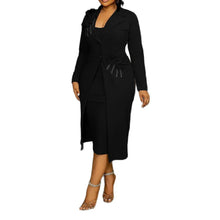 Load image into Gallery viewer, Women Elegant Stretch Slim Fit Floral Pearl Rhinestone Sheath Blazer plus Inner Suspender Two