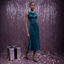 Load image into Gallery viewer, Popular Sleeveless Velvet Evening Dress Ladies Fall Winter Slim Fit Side Slit Sheath Dress