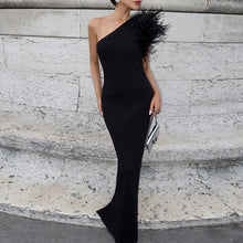 Load image into Gallery viewer, Dress Elegant Noble Solid Color Shoulder Stitching Feather Slim Slimming Long Evening Dress for Women