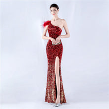 Load image into Gallery viewer, Dress Gradient Velvet Bottom Sequin Craft Order Ostrich Feather One Shoulder Diagonal Collar High Fork Evening Dress