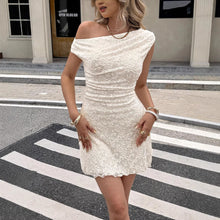 Load image into Gallery viewer, Oblique Shoulder Design Women Gentle White Slim Dress Sexy Slim Fit Pure Hip Dress