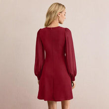 Load image into Gallery viewer, Early Spring Women Slim Fit Slimming Solid Color Clinch Stitching Long Sleeve Dress