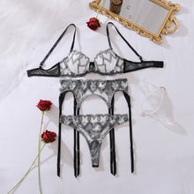 Load image into Gallery viewer, Love Contrast Color See through Embroidery Body Shaping Sexy Three Point Underwear Split Set