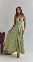 Load image into Gallery viewer, Summer Hanging Neck Pleated Mid Length Solid Color Large Swing Dress