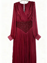 Load image into Gallery viewer, Elegant Long Sleeve Solid Color Diamond Dress Autumn High Grade Waist Slimming Dress Women