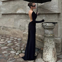 Load image into Gallery viewer, Autumn Winter Women Sexy Backless Chain Decoration Slim Fit Long Sleeved Dress