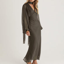 Load image into Gallery viewer, Elegant Women Clothing Autumn Design Pleated Dress Fashionable Scarf V neck Long Sleeve Narrow Maxi Dress