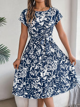 Load image into Gallery viewer, Spring Summer Elegant Floral Short Sleeve Large Hem Pleated Dress Women Clothing
