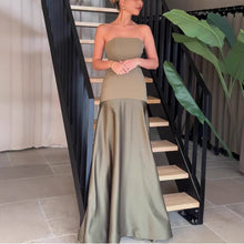 Load image into Gallery viewer, Summer Sexy Tube Top Satin Sleeveless Stitching Solid Color Dress