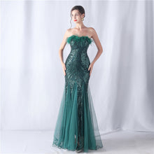 Load image into Gallery viewer, Ostrich Feather Positioning Floral Cutting Wedding Annual Meeting Tube Top Sequin Gauze Evening Dress