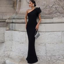 Load image into Gallery viewer, Dress Elegant Noble Solid Color Shoulder Stitching Feather Slim Slimming Long Evening Dress for Women