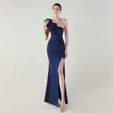 Load image into Gallery viewer, One Shoulder Craft Wave the Craft of Design Gross Satin High Slit Sexy Evening Dress Dinner Party Wedding Social Networking