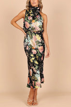 Load image into Gallery viewer, Mature Elegant Women Sleeveless Halter Printed Satin Dress