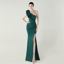 Load image into Gallery viewer, One Shoulder Craft Wave the Craft of Design Gross Satin High Slit Sexy Evening Dress Dinner Party Wedding Social Networking