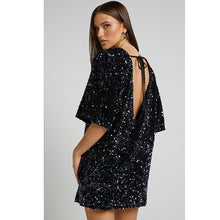 Load image into Gallery viewer, Autumn Winter Velvet Sequin Elegant V neck Backless Short Sleeve Dress