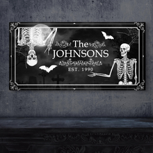 Load image into Gallery viewer, Halloween Family Name Sign