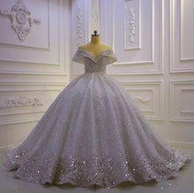 Load image into Gallery viewer, Luxurious Off-Shoulder Wedding Dress With Shiny Beads EDL178