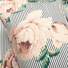 Load image into Gallery viewer, Twin/Twin XL Size Polyester Black White Striped Rose Floral 2 Piece Quilt Set
