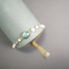Load image into Gallery viewer, Labradorite &amp; Peach Moonstone Adjustable Gemstone Bracelet