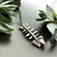 Load image into Gallery viewer, Vintage Fish Bone Necklace Silver Skeleton Pendant Quirky Jewelry