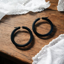 Load image into Gallery viewer, Black Wooden Hoop Earrings Boho Minimalist Lightweight Round Everyday Jewelry