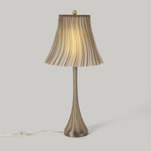 Load image into Gallery viewer, Pleat Lamp