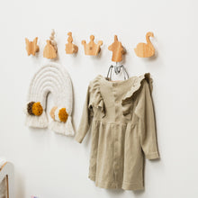Load image into Gallery viewer, Princess wall hooks