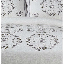 Load image into Gallery viewer, Queen size Cotton Bedspread with Scalloped Edges and Floral Print Embroidery in White