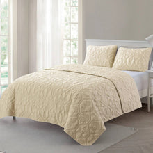 Load image into Gallery viewer, Queen Coastal Beach Starfish Seashells Seahorse Sand Tan 3-Piece Quilt Set