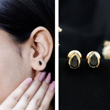 Load image into Gallery viewer, Pear Shaped 1.5 Carat Lab Grown Black Diamond Stud Earrings for Women