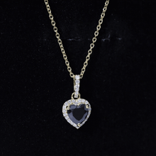 Load image into Gallery viewer, 1.8 Carat Lab Created Black and White Diamond Heart Locket with Chain