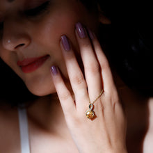 Load image into Gallery viewer, Cushion Cut 2.2 Carat Citrine Infinity Necklace with Silver Chain
