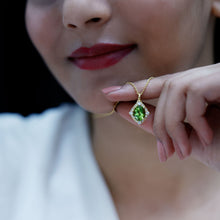 Load image into Gallery viewer, Real 2.5 Carat Peridot Vintage Pendant with Diamond Halo