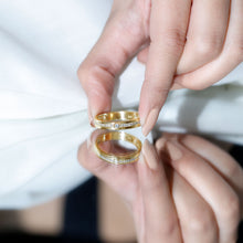 Load image into Gallery viewer, Bezel Set Diamond Unisex Wedding Band
