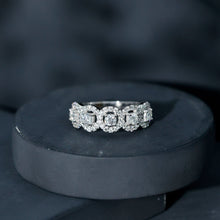 Load image into Gallery viewer, Certified Round Cut Moissanite Halo Classic Band Ring