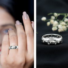 Load image into Gallery viewer, Scatter Moissanite Wedding Wide Band Ring