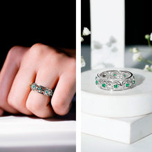 Load image into Gallery viewer, Vintage Looking Lab Grown Emerald Wedding Band for Women